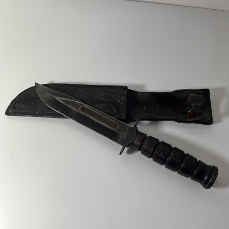 Couteau de combat Camillus U.S