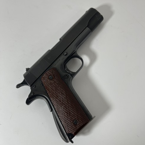 Pistolet Colt 1911 Gorvernment Model Calibre 45...
