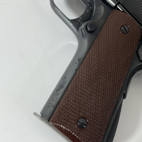 Pistolet Colt 1911 Gorvernment Model Calibre 45...