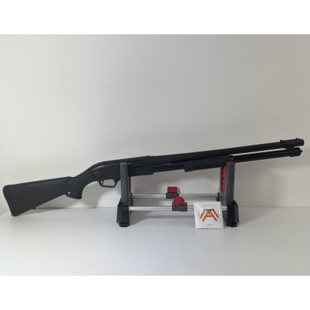 Fusil à pompe Winchester SXP canon lisse 12/76
