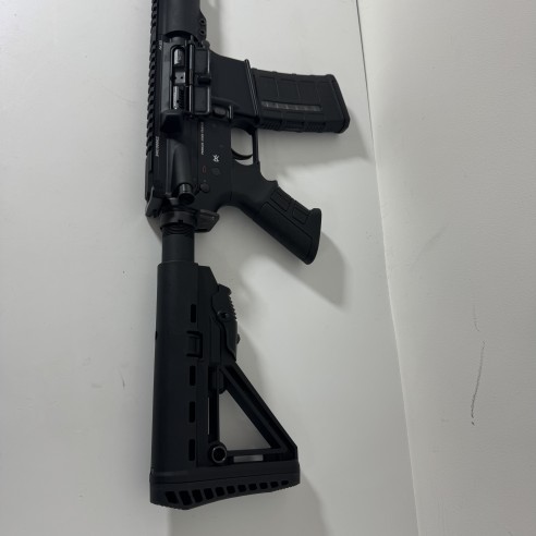 Carabine AR15 LEGACY ARMAMENT modèle UT223...