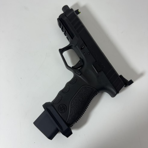 Pistolet Stoeger STR-9 9mm